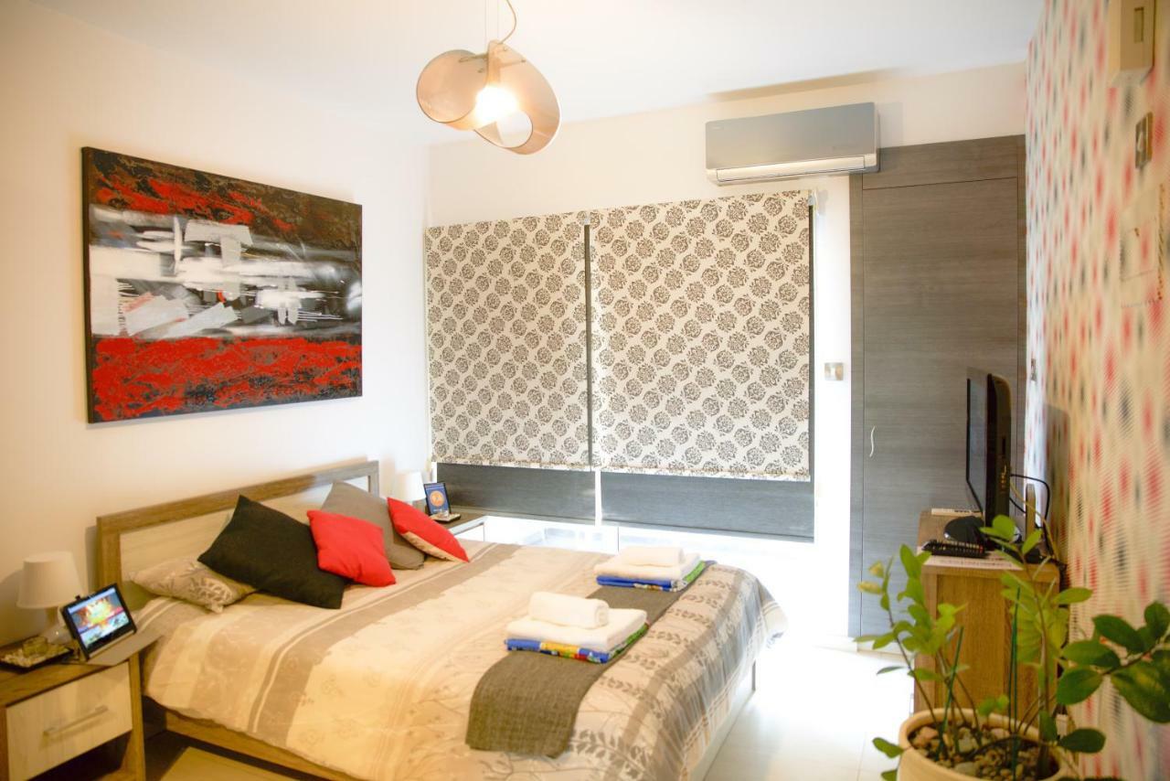 Green Valley Modern Studio Limassol Exteriör bild